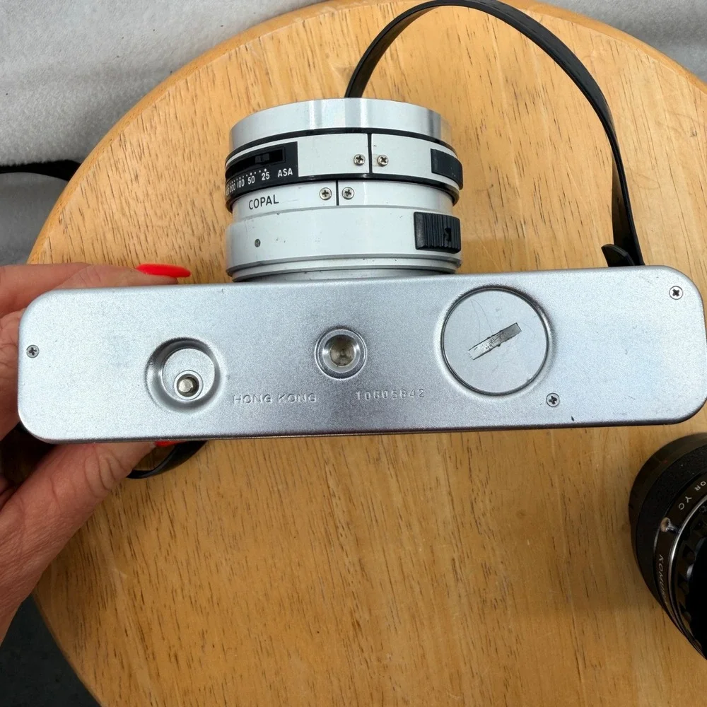 Yashica MG-1 35mm Film Camera Yashinon 45mm f2.8 Lens Komura Telemore95 II Bundl